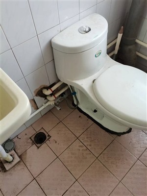 歷城區(qū)疏通下水道，百姓生活無(wú)憂(yōu)的守護(hù)之道